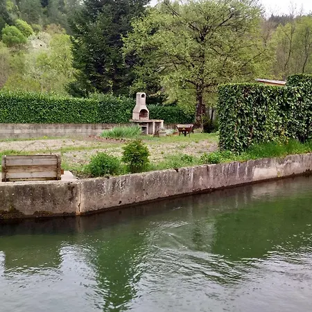Le Moulin Aux Chandelles 